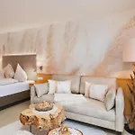 Fichtenwald-Ihr Boutique I Glueck'S Hotel - Kraftort - Wasseroase (Adults Only) Hotel 3*