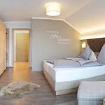 Fichtenwald-Ihr Boutique I Glueck'S Hotel - Kraftort - Wasseroase (Adults Only) 3*